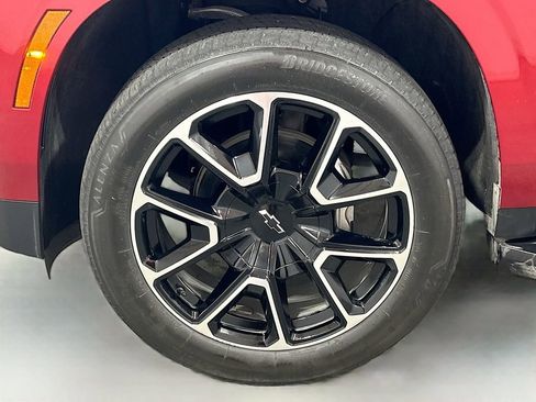 Used 2025 Chevrolet Tahoe RST w/ Comfort Package RWD image 30