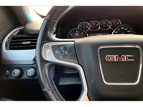 Used 2018 GMC Yukon SLE w/ HD Trailering Package AWD/4WD image 20