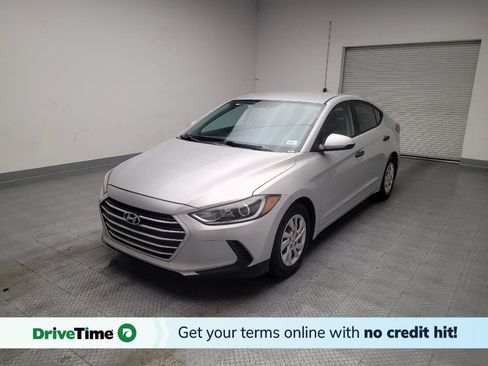 Used 2017 Hyundai Elantra SE FWD image 1