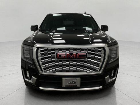 Used 2021 GMC Yukon XL Denali image 11