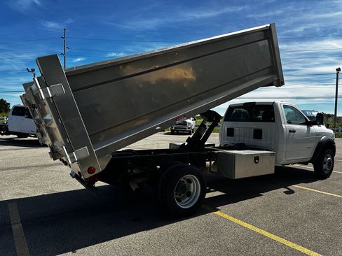 Used 2021 RAM 4500 Tradesman image 18