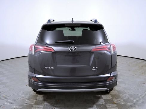 Used 2017 Toyota RAV4 XLE w/ All Weather Liner Package AWD/4WD image 8