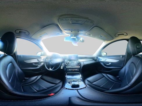 Used 2015 Mercedes-Benz C 300 Sedan image 34