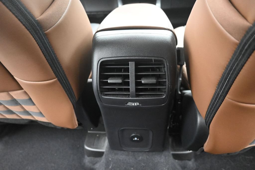 Certified 2025 Ford Bronco Sport Outer Banks w/ Outer Banks Tech Package+ AWD/4WD image 14