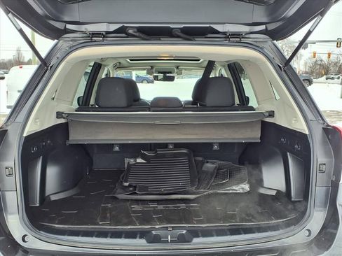 Used 2019 Subaru Forester Premium w/ All-Weather Package image 11