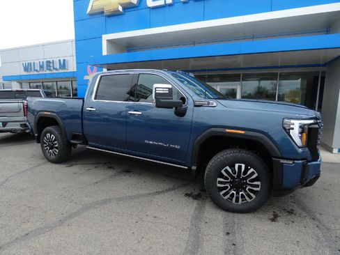 New 2026 GMC Sierra 3500 Denali Ultimate AWD/4WD image 1