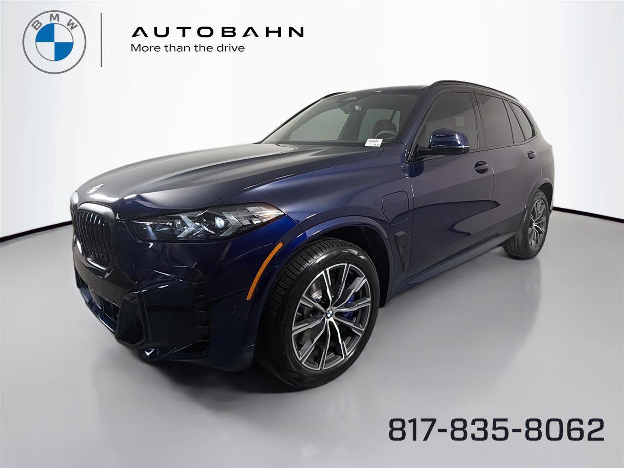 Used 2026 BMW X5 xDrive50e w/ M Sport Package AWD/4WD image 1