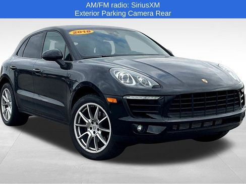 Used 2018 Porsche Macan image 3