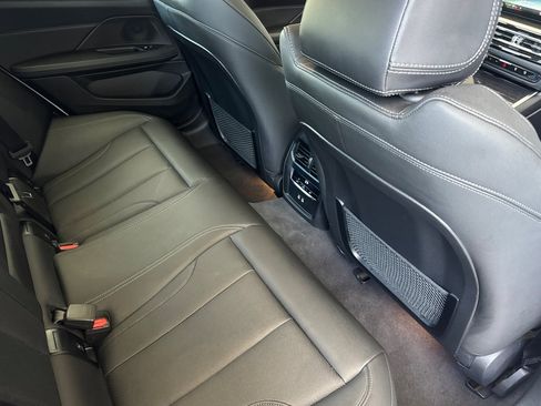 Used 2023 BMW i4 eDrive35 RWD image 31