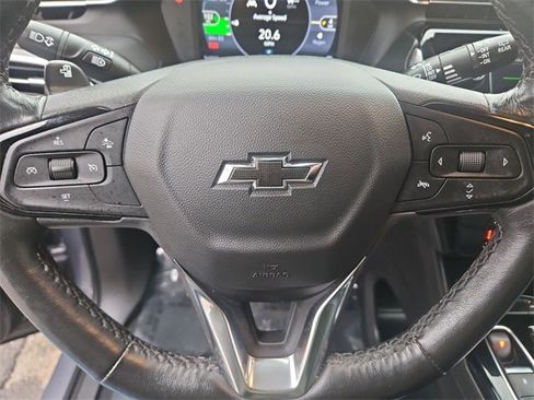 Used 2023 Chevrolet Bolt EUV LT w/ Convenience Package image 11