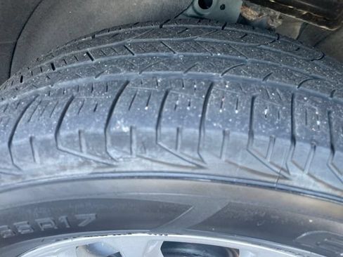 Used 2020 Chevrolet Equinox LT AWD/4WD image 29