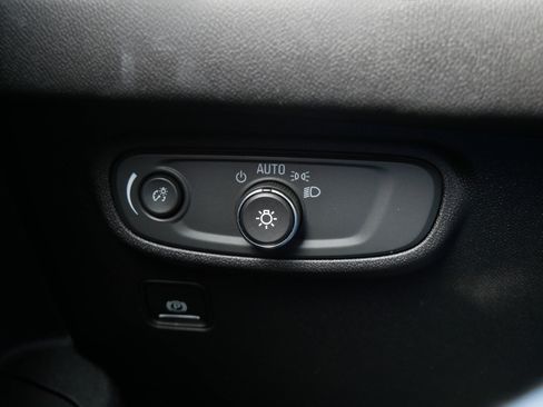 Used 2018 GMC Terrain SLE w/ Driver Convenience Package image 26