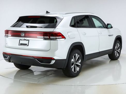 New 2026 Volkswagen Atlas Cross Sport SE image 46