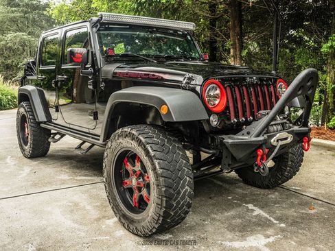 Used 2014 Jeep Wrangler Unlimited Rubicon AWD/4WD image 12