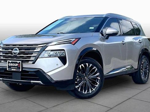 Certified 2024 Nissan Rogue Platinum FWD image 1