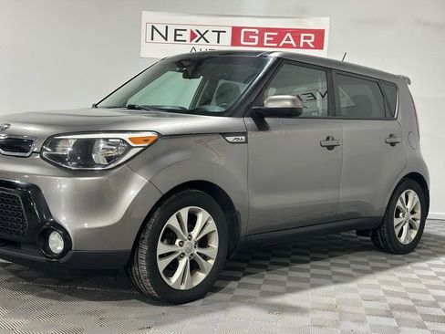 Used 2016 Kia Soul + w/ Primo Package image 2