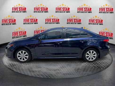 Used 2022 Toyota Corolla LE FWD image 4