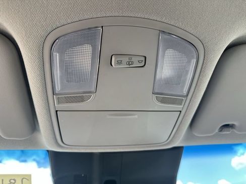 Used 2022 Hyundai Kona SE FWD image 40