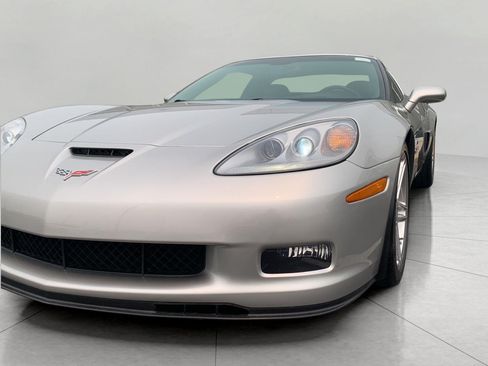 Used 2008 Chevrolet Corvette Z06 w/ Preferred Equipment Group RWD image 32