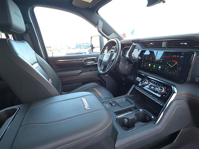 Used 2024 GMC Sierra 2500 AT4 w/ AT4 Premium Plus Package AWD/4WD image 22