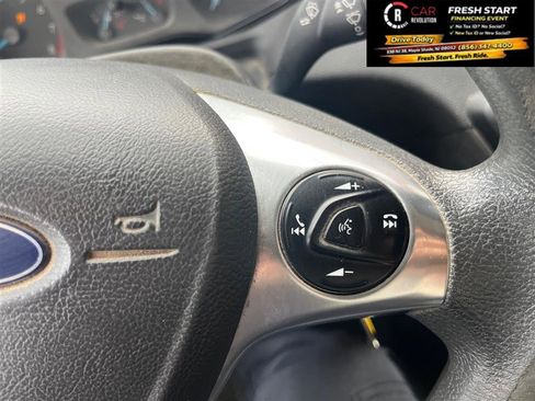 Used 2019 Ford Transit 250 148 High Roof Extended RWD image 18