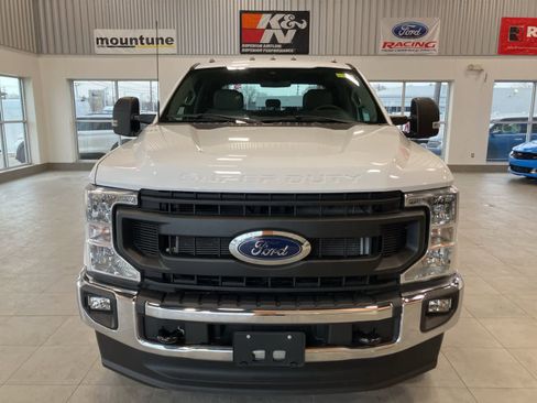 Used 2022 Ford F350 XL w/ Power Equipment Group AWD/4WD image 2