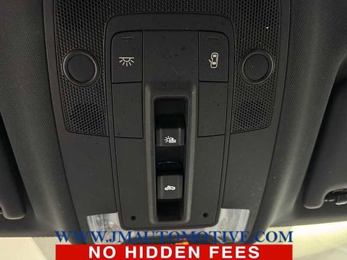 Used 2021 Audi Q3 2.0T Premium w/ Convenience Package image 38