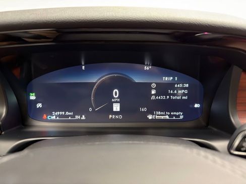 Used 2023 Lincoln Aviator Reserve w/ Elements Package Plus image 12