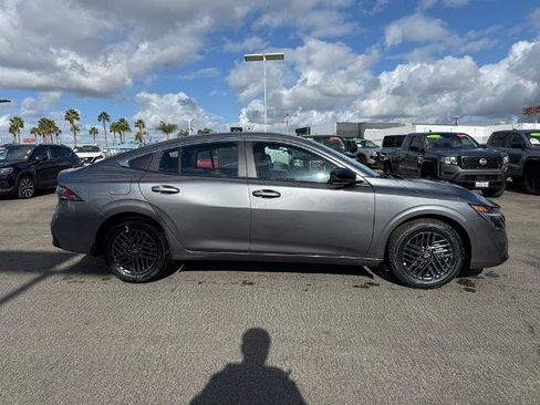 New 2026 Nissan Sentra SV w/ SV Convenience Package image 7