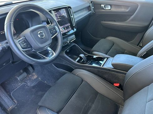 Used 2023 Volvo C40 P8 Recharge Plus AWD/4WD image 11