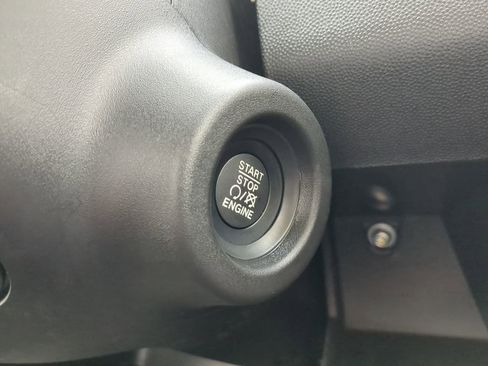 New 2026 RAM ProMaster 2500 w/ Premium Convenience Group image 24