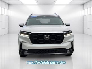 Certified 2025 Honda Pilot Elite video 2