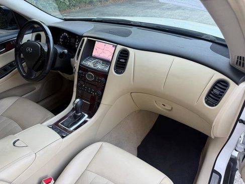 Used 2017 INFINITI QX50 AWD w/ Premium Plus Package image 26