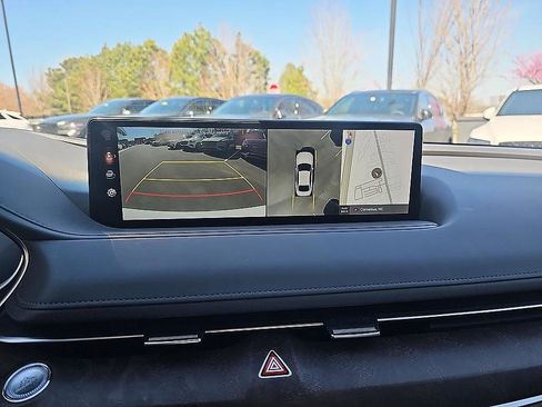 Used 2022 Genesis G80 2.5T w/ Prestige Package image 27