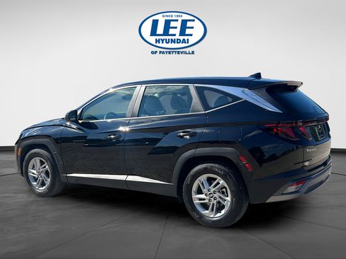 Certified 2025 Hyundai Tucson SE FWD image 4