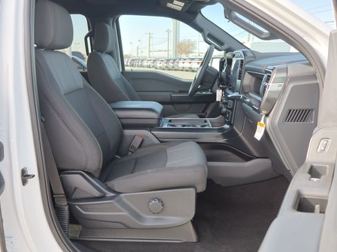 Used 2024 Ford F150 STX image 32