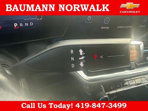 Used 2025 Chevrolet Equinox EV LT w/ Convenience Package AWD/4WD image 23