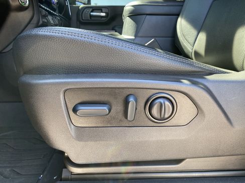 Used 2022 GMC Sierra 2500 Denali w/ Denali Ultimate Package image 24