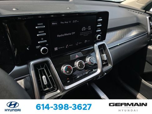 Used 2022 Kia Sorento LX FWD image 24