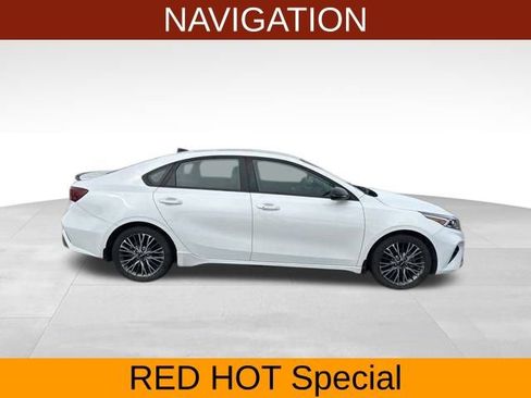 Used 2023 Kia Forte GT-Line image 8