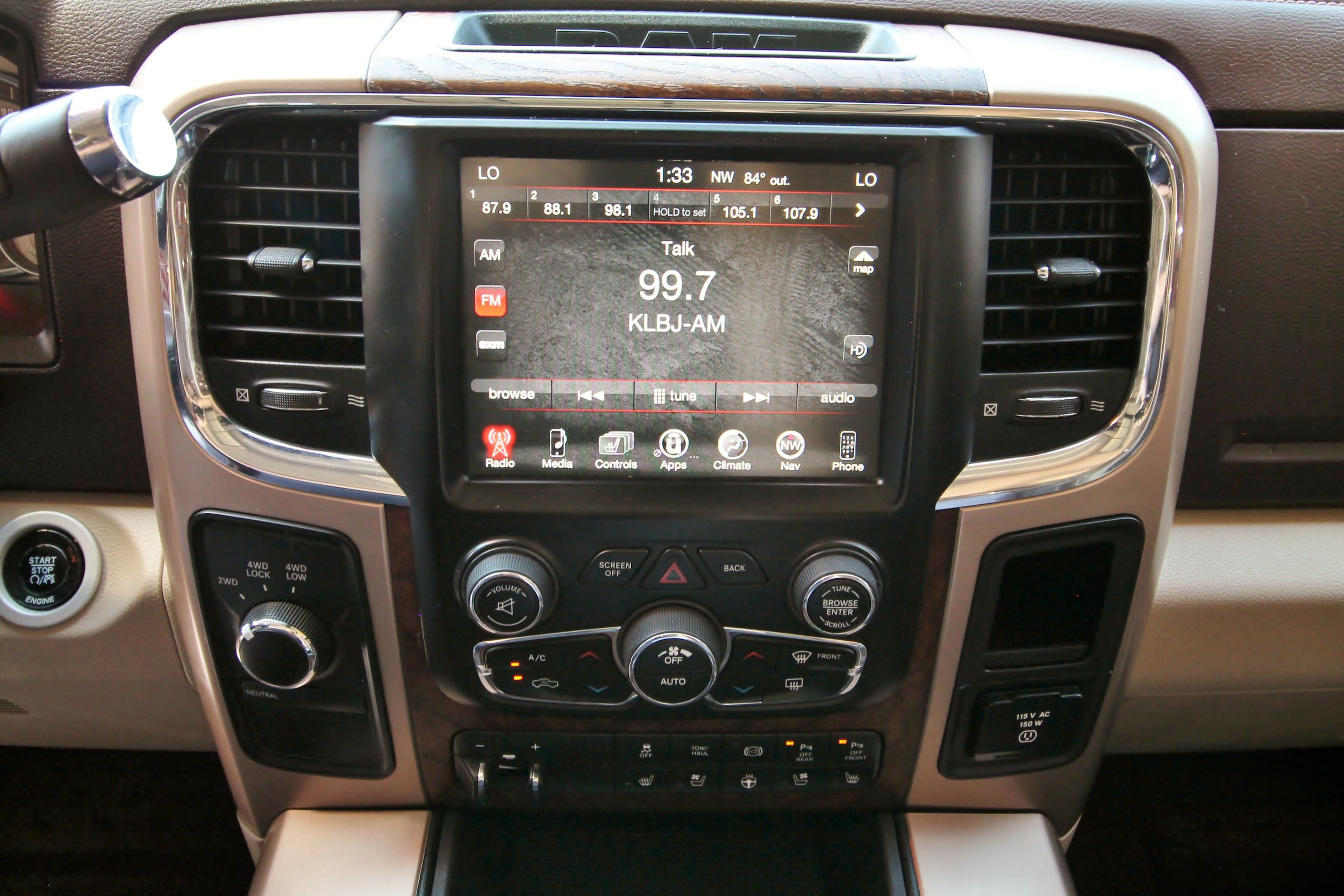 Used 2016 RAM 3500 Laramie Longhorn AWD/4WD image 29