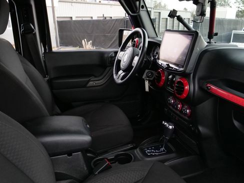 Used 2017 Jeep Wrangler Unlimited Sport w/ Quick Order Package 24S image 44