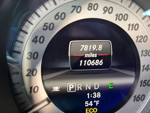 Used 2013 Mercedes-Benz C 300 4MATIC Sedan image 28