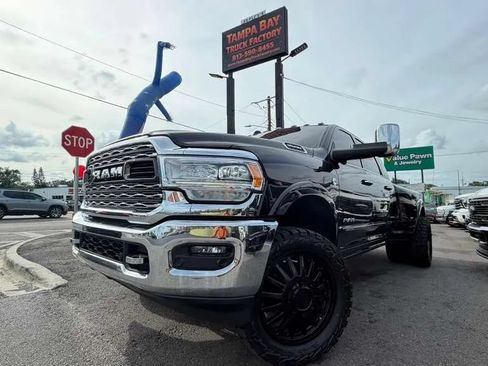 Used 2020 RAM 3500 Limited AWD/4WD image 3