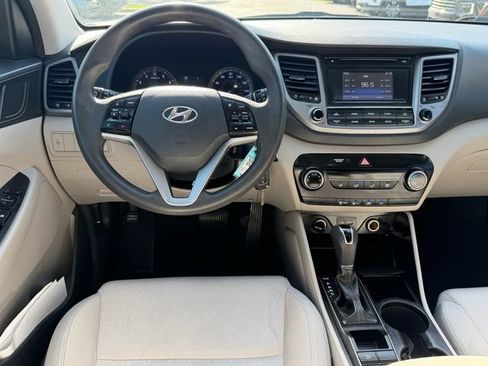 Used 2017 Hyundai Tucson SE FWD image 15