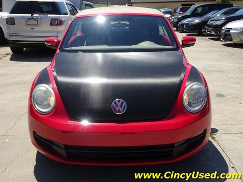 Used 2013 Volkswagen Beetle 2.5 FWD image 2