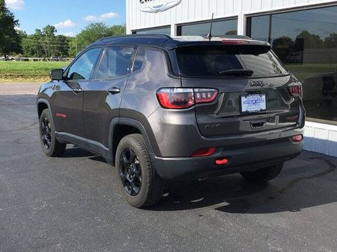 Used 2024 Jeep Compass Trailhawk w/ Sun and Sound Group AWD/4WD image 6