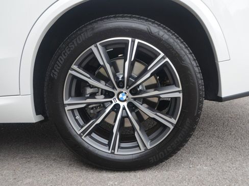 Used 2026 BMW X5 xDrive40i image 24