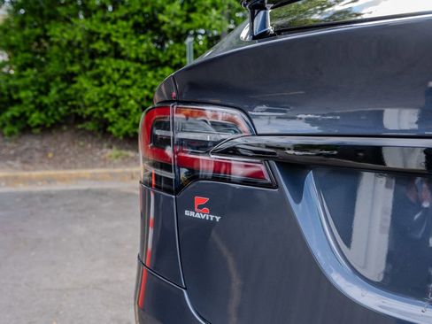 Used 2022 Tesla Model X AWD/4WD image 24