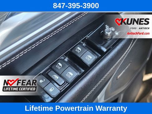 Used 2024 Jeep Wagoneer L Series II w/ Flexible Seating Group image 50